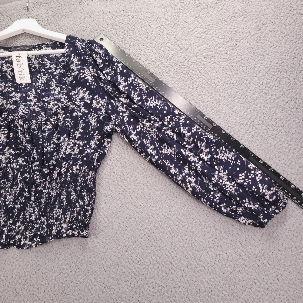 GRADE & GATHER Top Size LARGE Remmi Navy Blue Floral Smocked fab'rik NEW - Picture 10 of 16